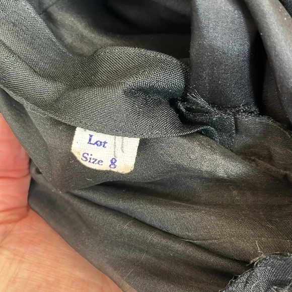 Vintage Sleeveless Back Button Dress - Picture 12 of 12